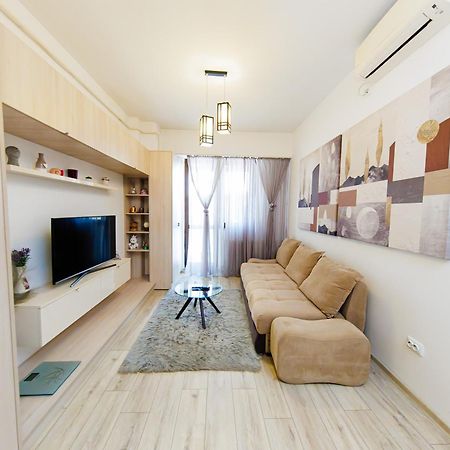 Studios & Apartments Palas By Glam Apartments ヤシ エクステリア 写真
