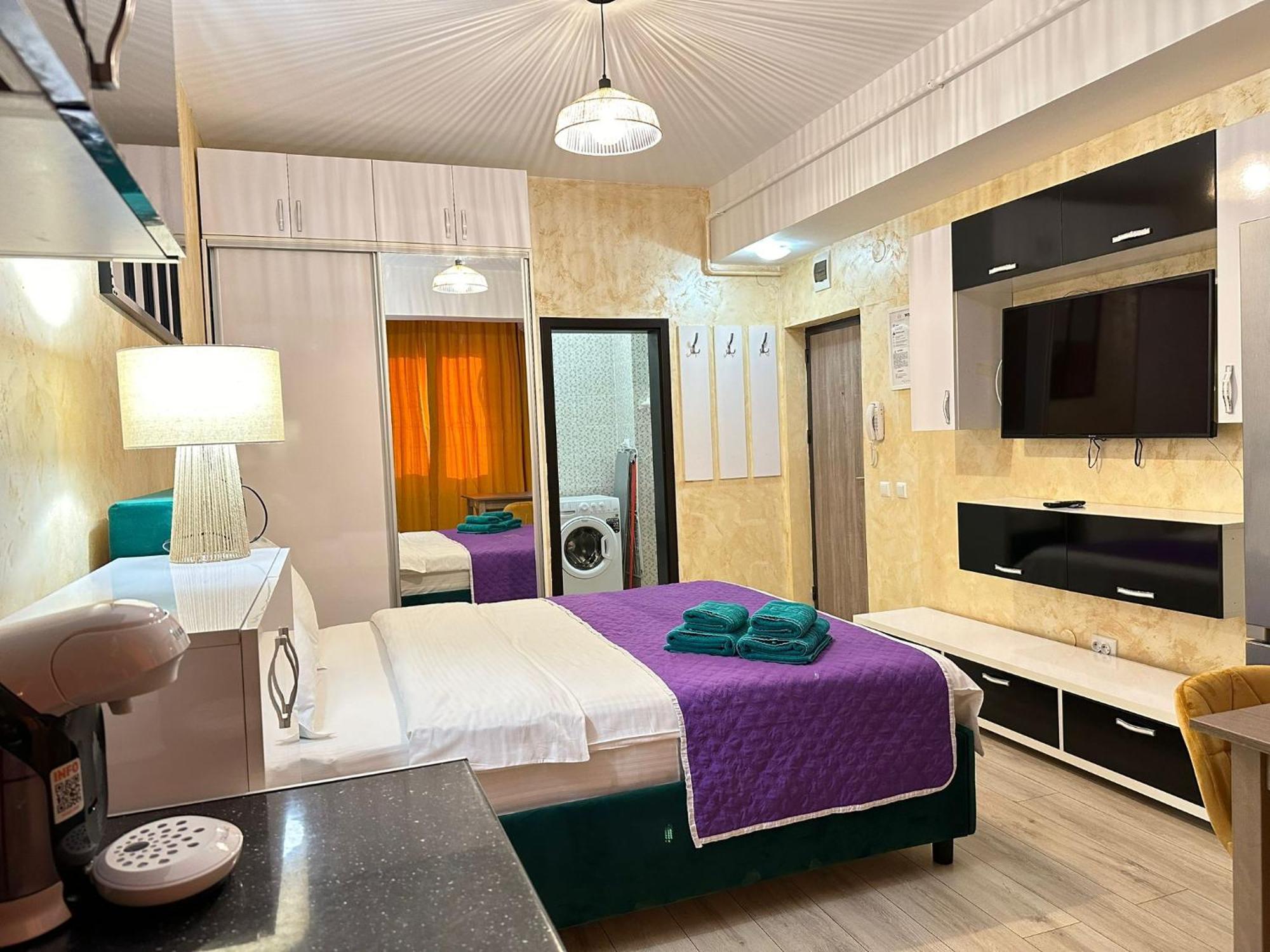 Studios & Apartments Palas By Glam Apartments ヤシ エクステリア 写真