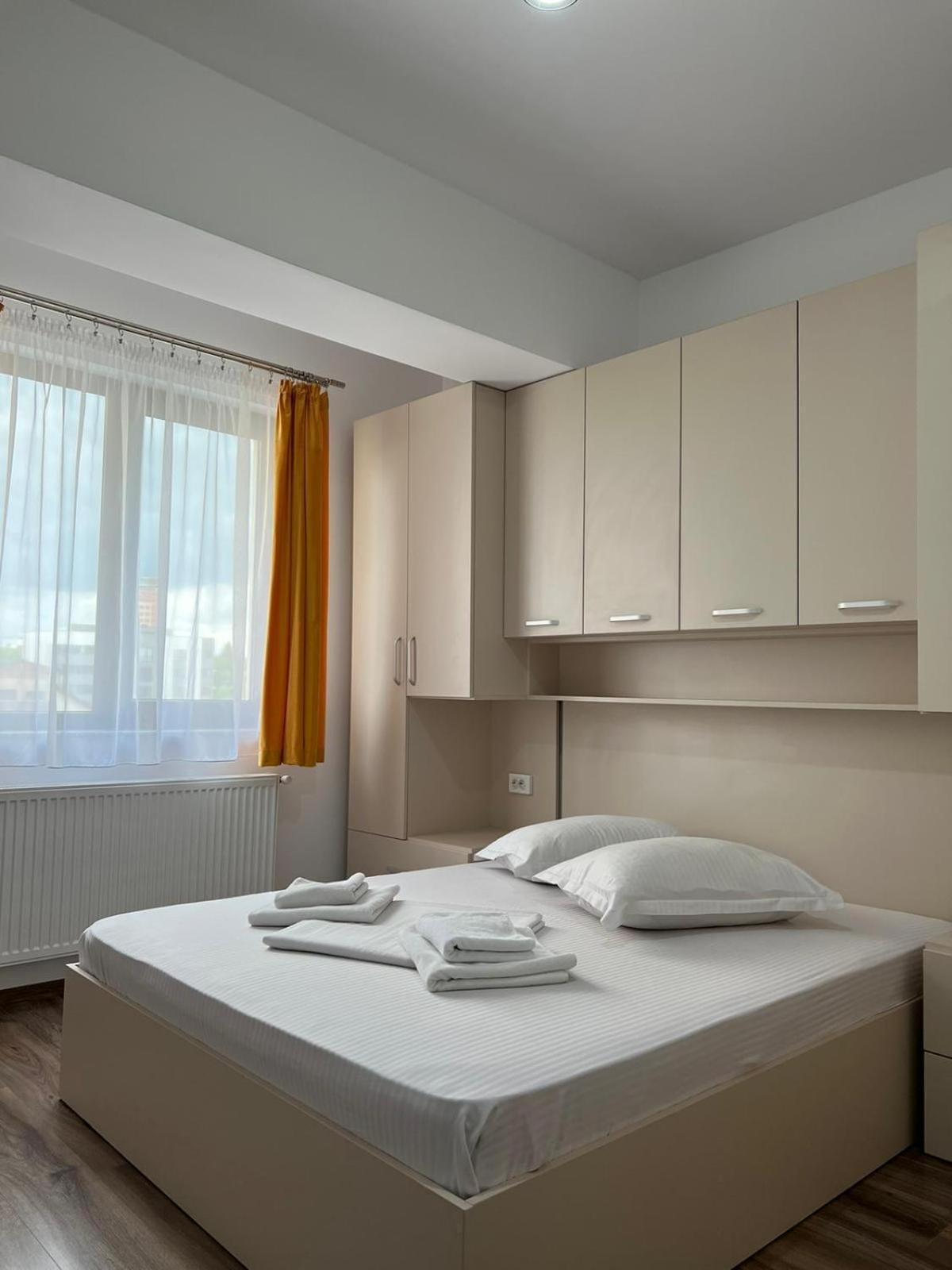 Studios & Apartments Palas By Glam Apartments ヤシ エクステリア 写真