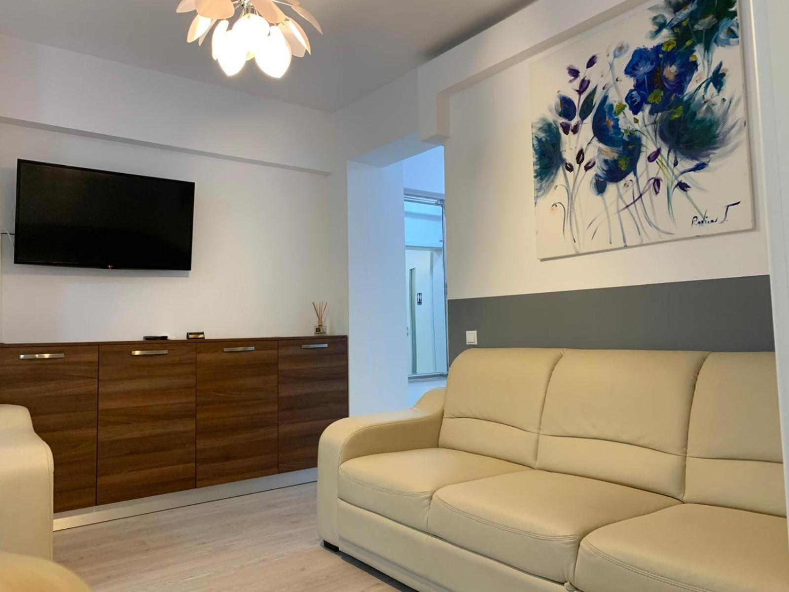 Studios & Apartments Palas By Glam Apartments ヤシ エクステリア 写真