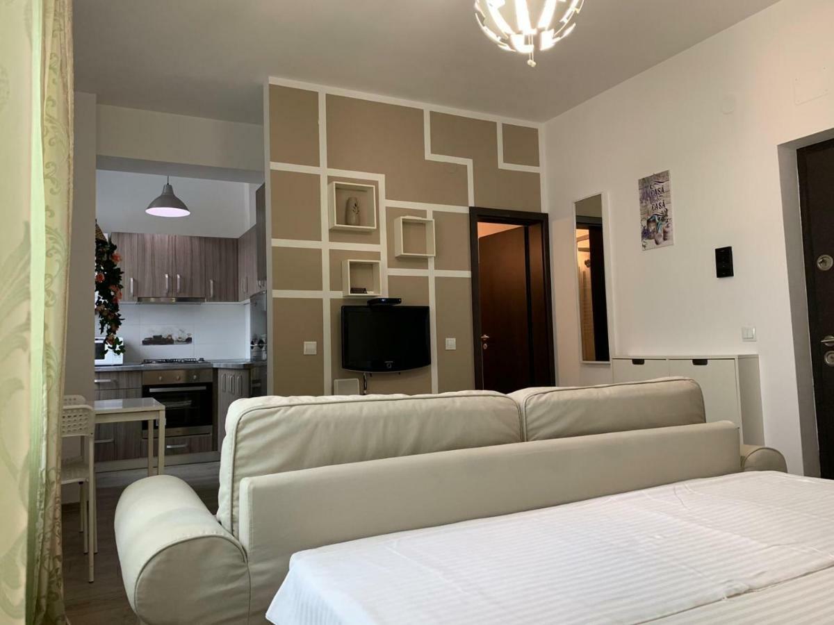 Studios & Apartments Palas By Glam Apartments ヤシ エクステリア 写真