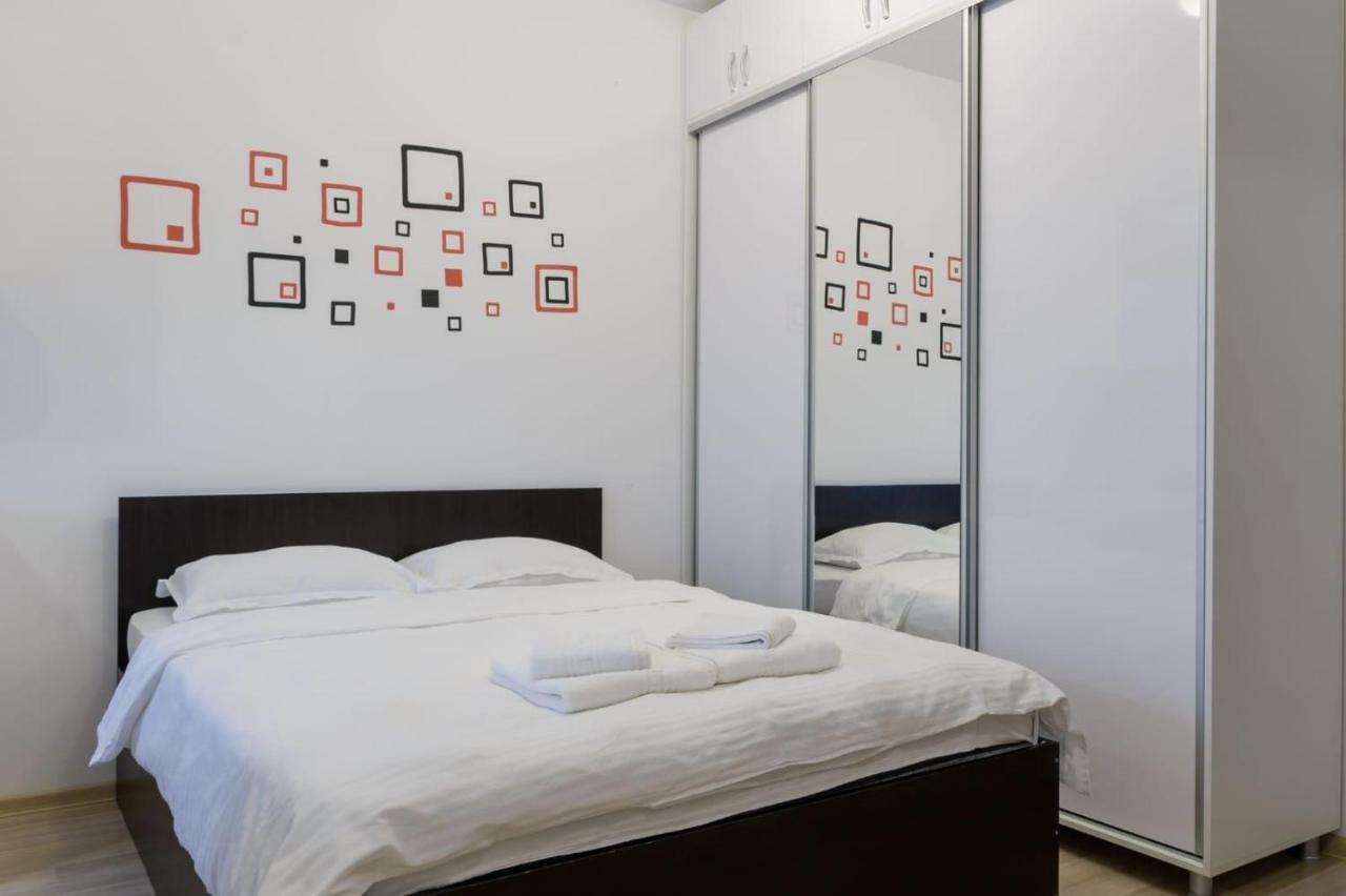 Studios & Apartments Palas By Glam Apartments ヤシ エクステリア 写真